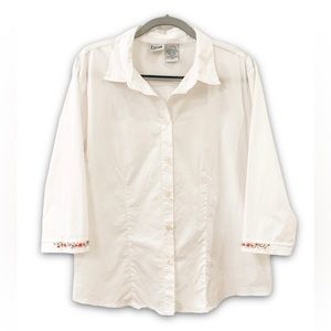 Capacity Woman Vintage Floral Embroidery White Button Down Shirt Size 1X
